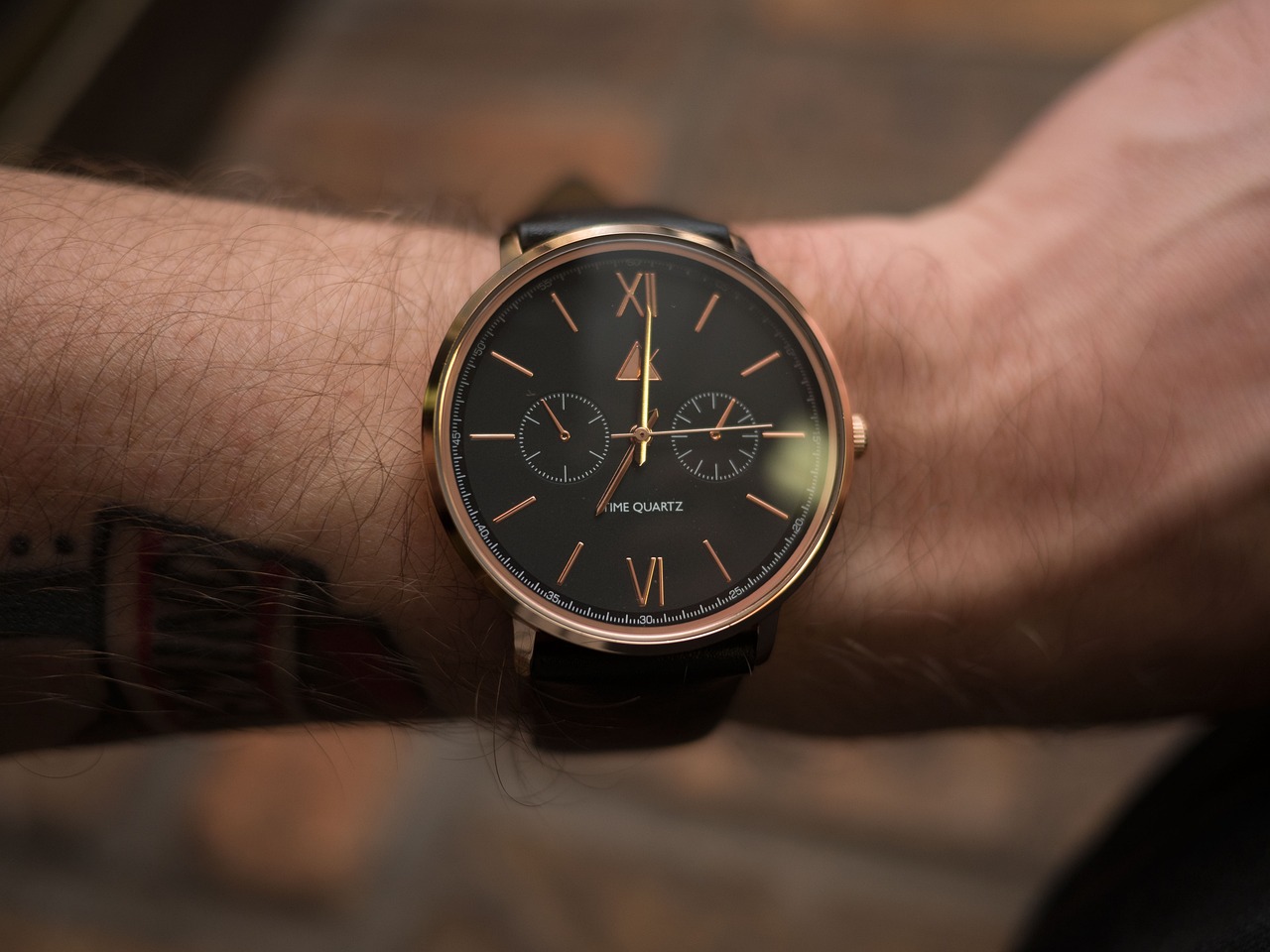 威頓手表價(jià)格及圖片詳解,全面了解威頓手表的價(jià)格與產(chǎn)品展示