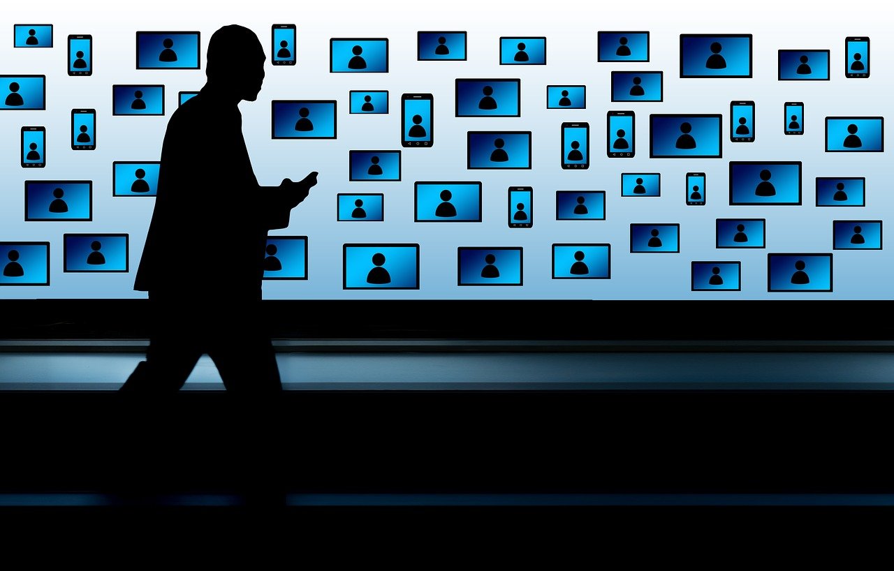 王藝寒最新動(dòng)態(tài)揭秘,多元領(lǐng)域的璀璨新星探索之路