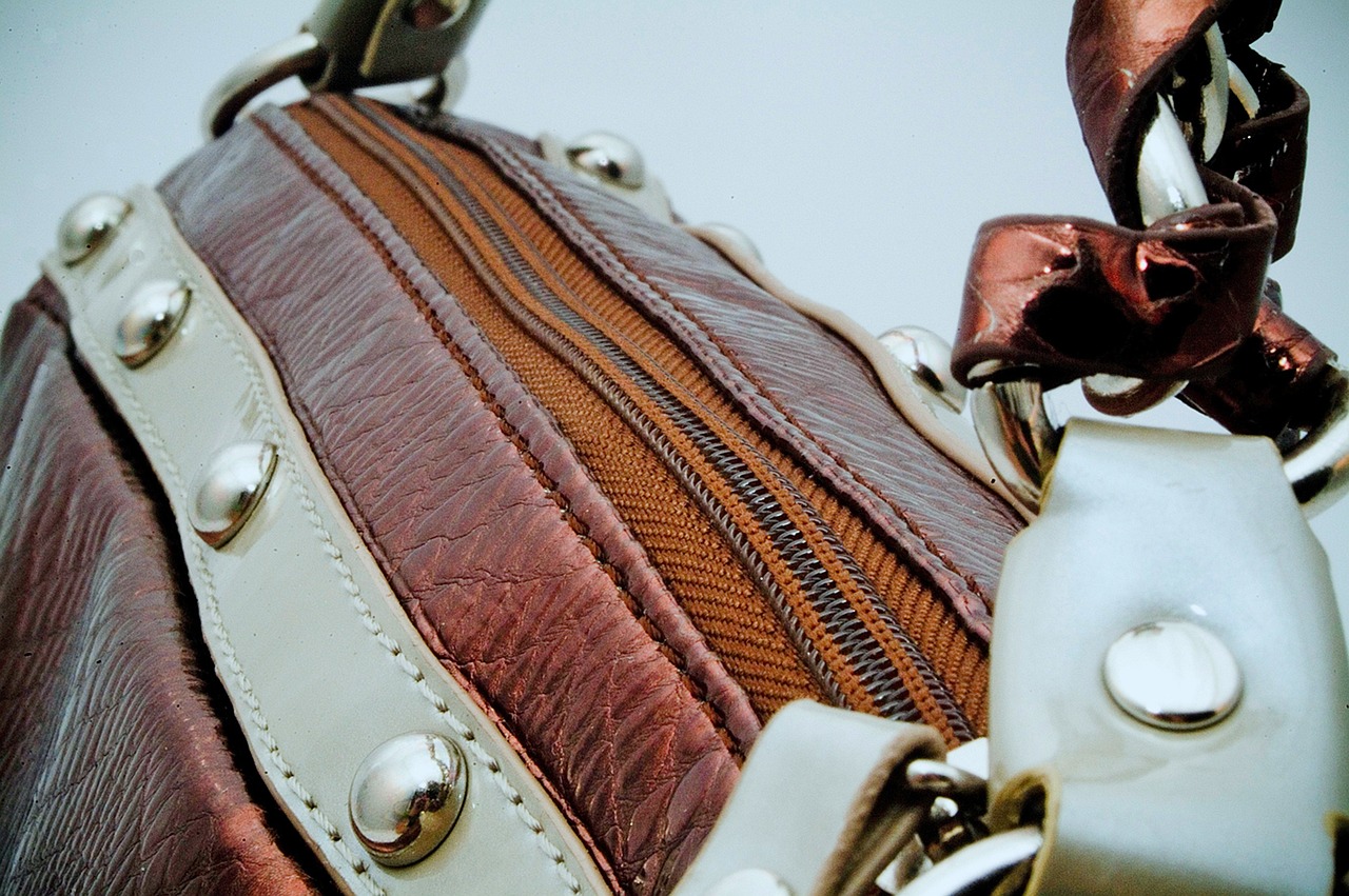 波司登引領(lǐng)時(shí)尚品質(zhì)新篇章,最新動態(tài)揭秘品牌發(fā)展動態(tài)