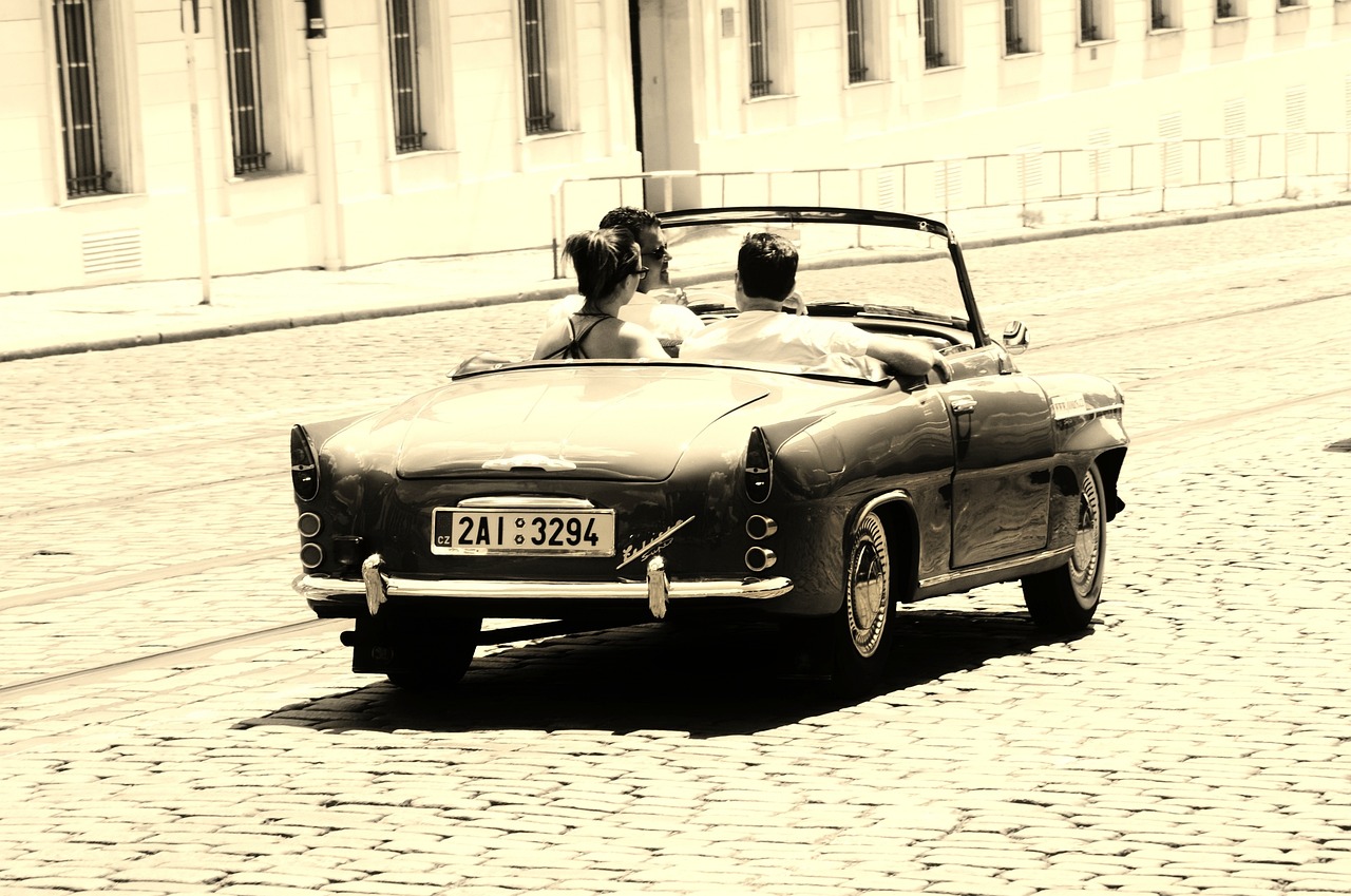 寶馬X6震撼上市,重塑豪華SUV新標(biāo)桿