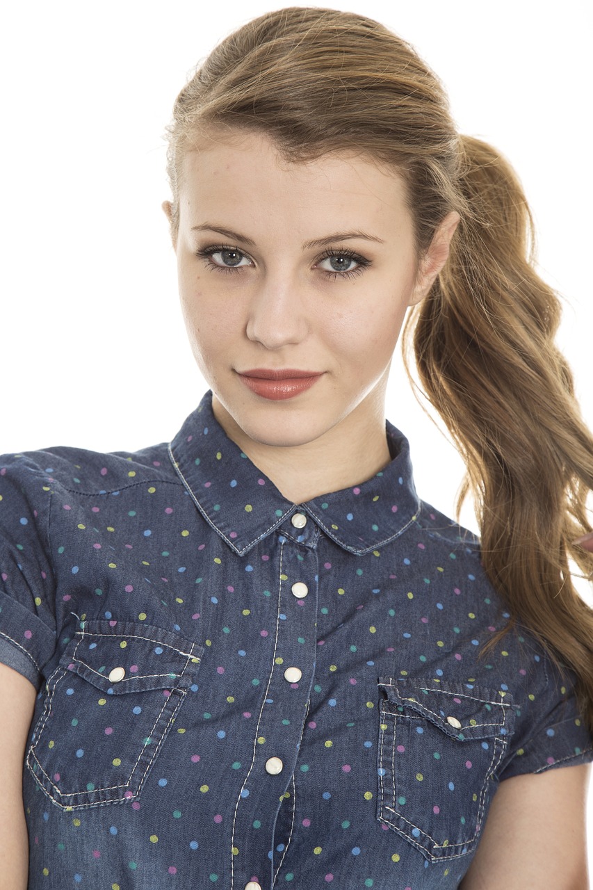 娛樂圈女明星的傳奇人生故事