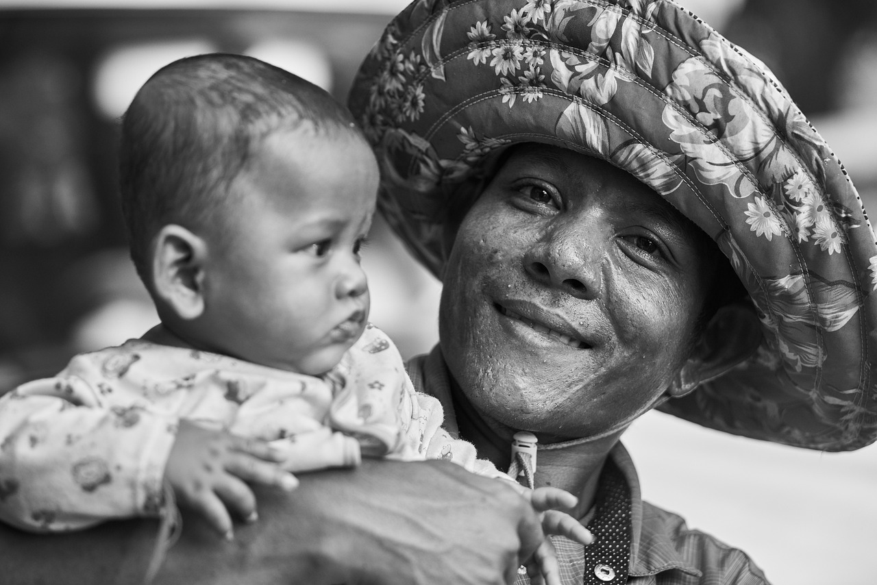 電視劇咱爸咱媽?zhuān)彝デ楦械纳疃冉庾x與剖析