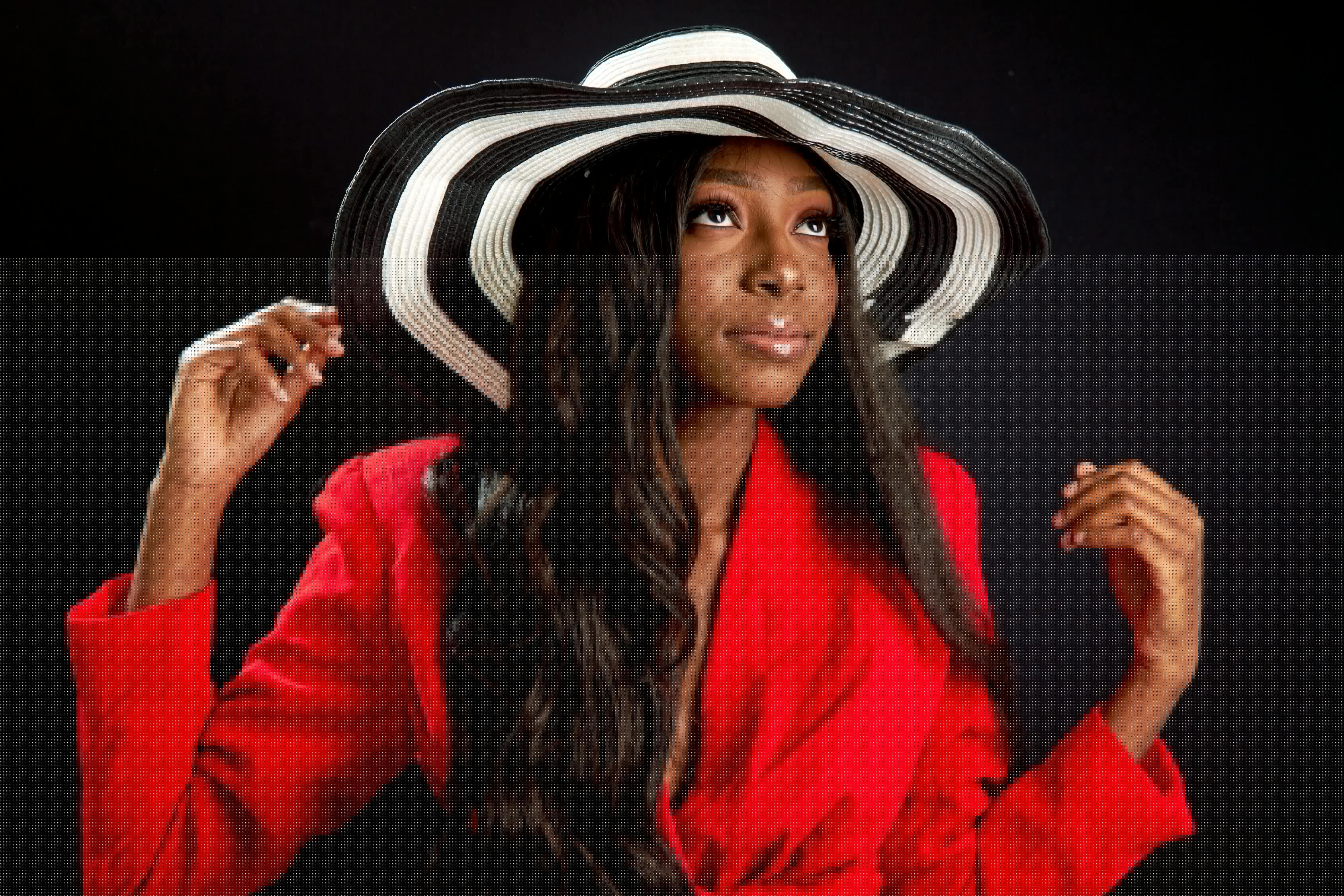 甄姬演員展現(xiàn)傳奇魅力,演繹經(jīng)典角色,彰顯藝術(shù)風(fēng)采