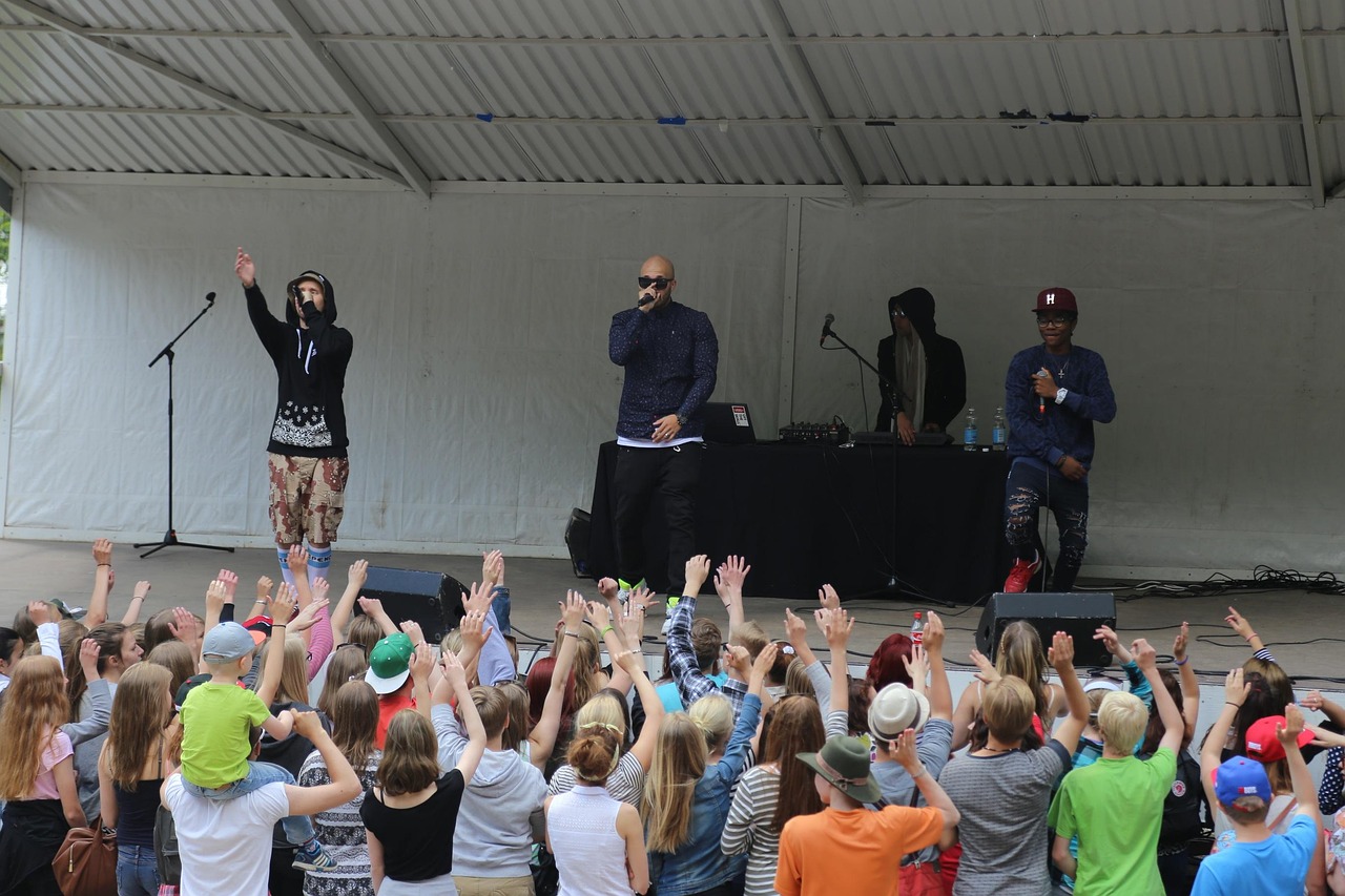 音樂(lè)盛宴,展現(xiàn)音樂(lè)魅力的舞臺(tái),唱歌比賽形式一覽