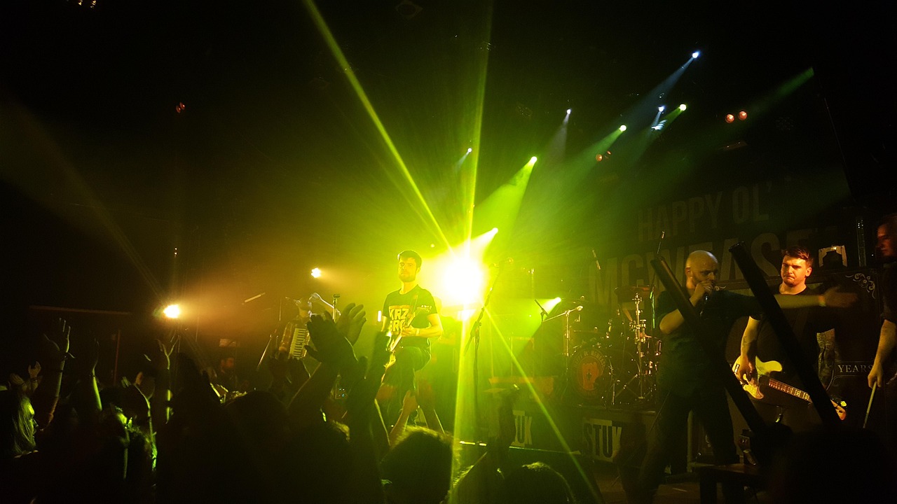 最新視頻應(yīng)用推薦，探索現(xiàn)代視頻娛樂(lè)的新領(lǐng)域，盡享無(wú)限樂(lè)趣！