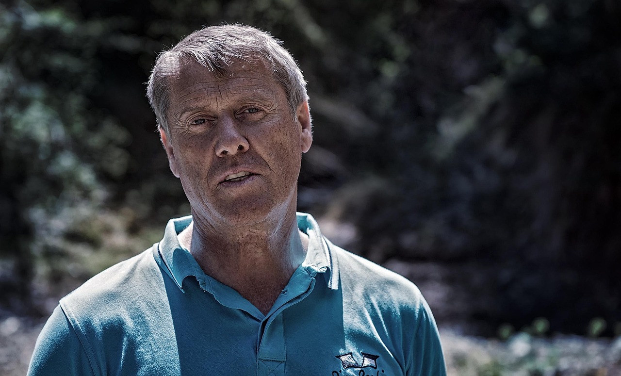 男明星壁紙圖片的魅力與影響力探討