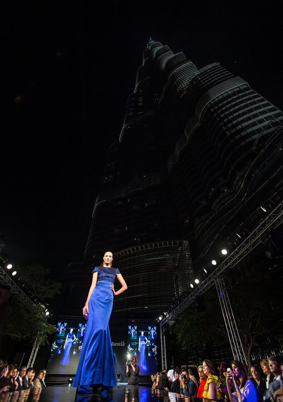 女子輪滑比賽，速度與優(yōu)雅的精彩瞬間視頻回顧