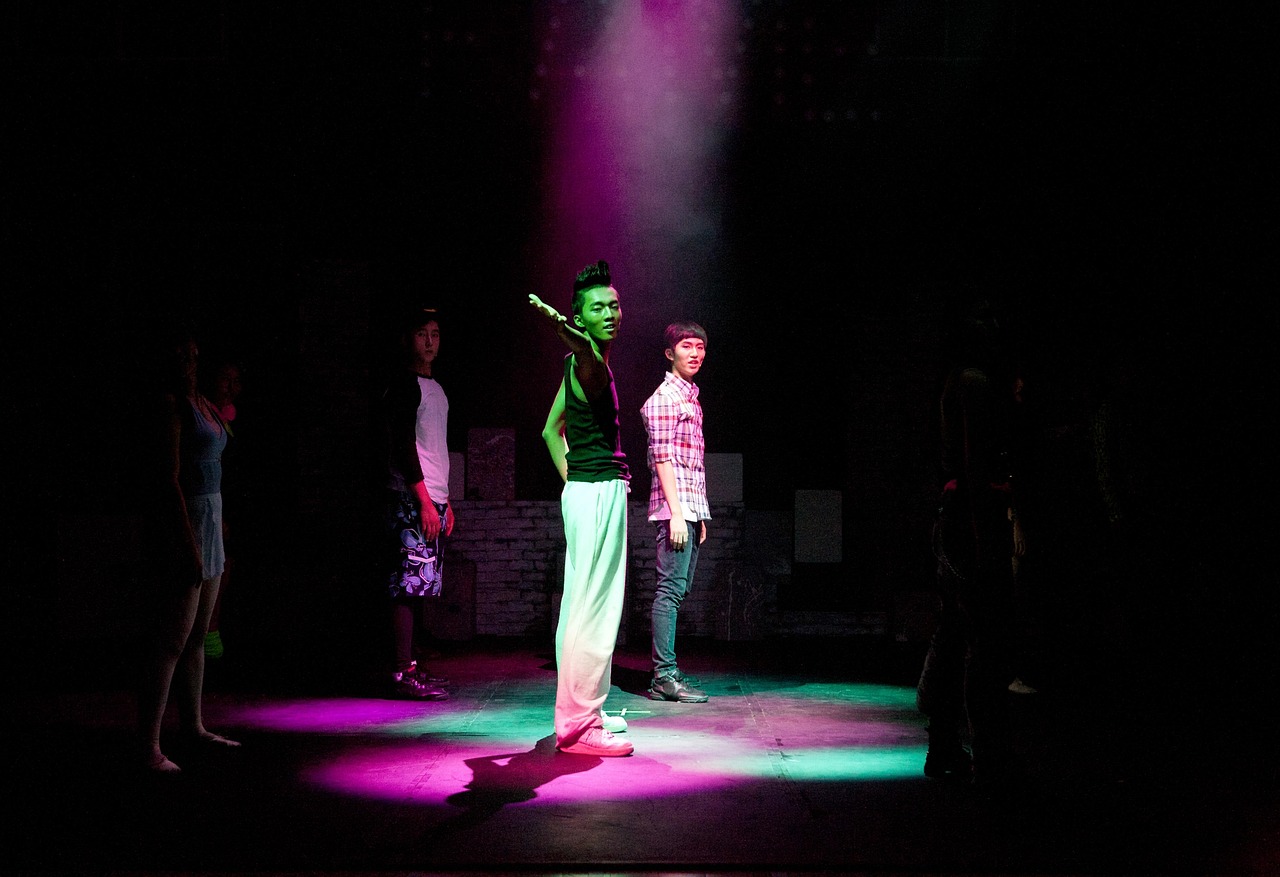 話劇男演員，塑造舞臺之魂的藝術(shù)家