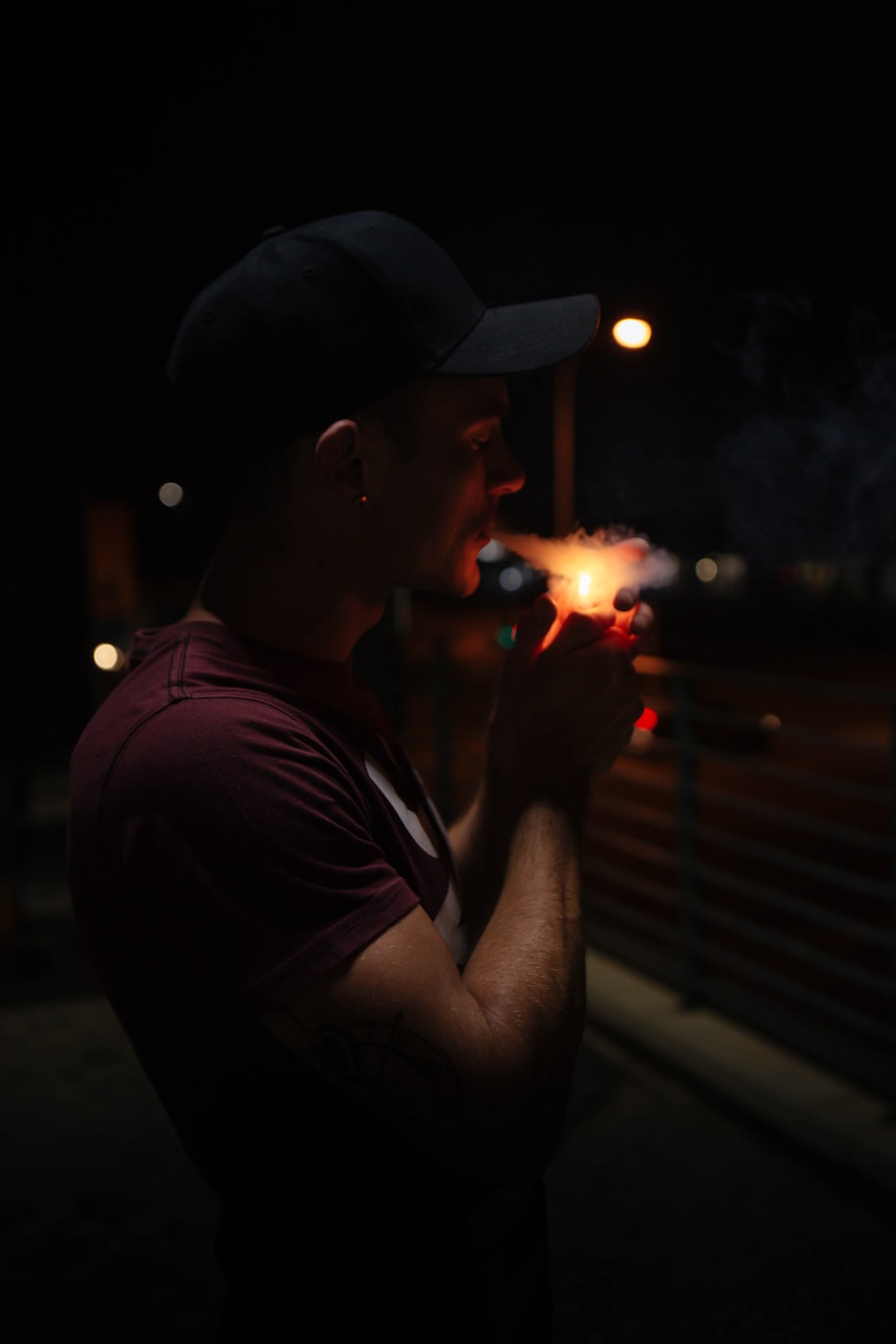 嘴對嘴電影，探索親密關(guān)系的影像藝術(shù)之旅