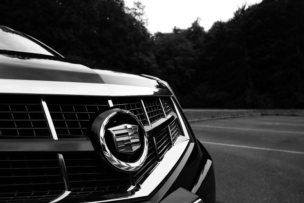 豪華與性能兼?zhèn)涞谋捡Y房車價格解析