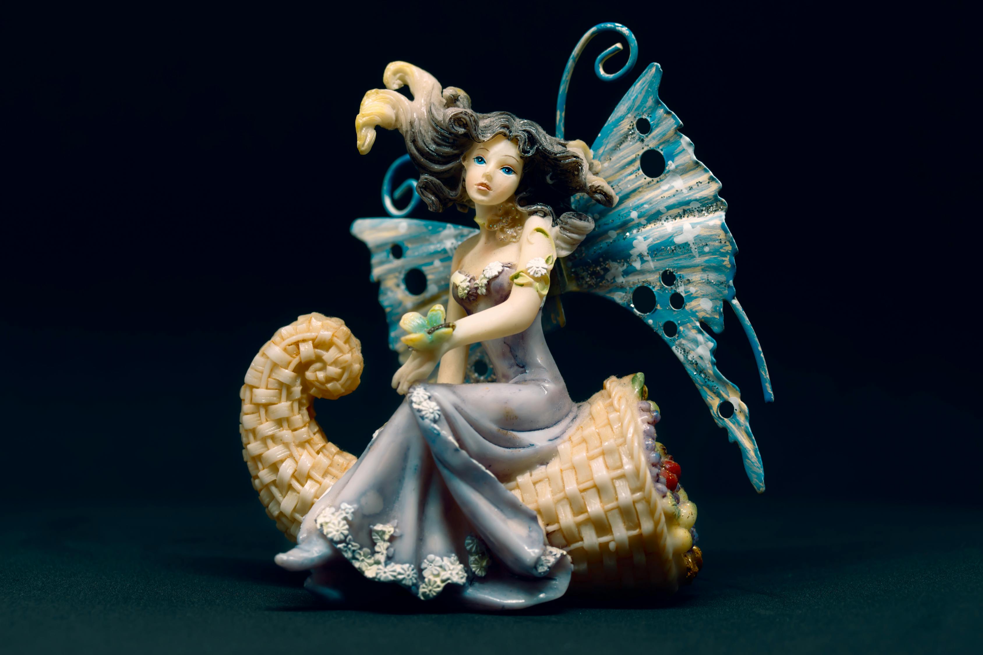 二次元世界的魅力角色探索，萌動(dòng)漫人物大揭秘