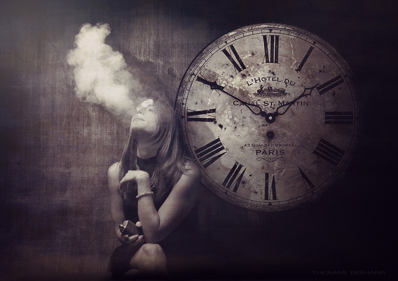 電子煙股票，市場(chǎng)趨勢(shì)與投資機(jī)會(huì)深度解析