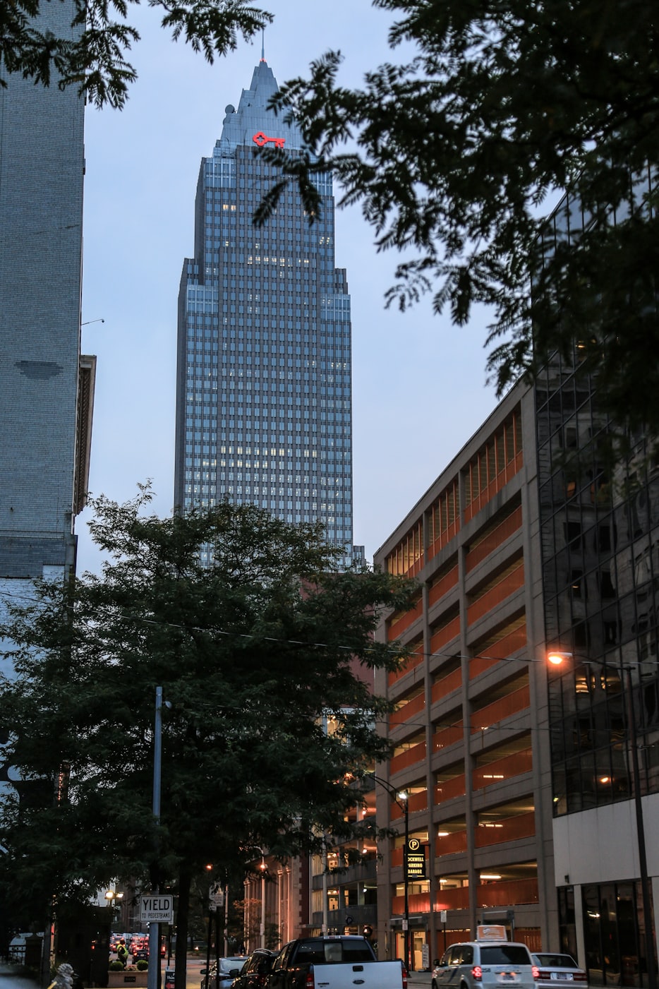 高迪照片最新集錦，展現(xiàn)建筑巨匠的非凡魅力風(fēng)采