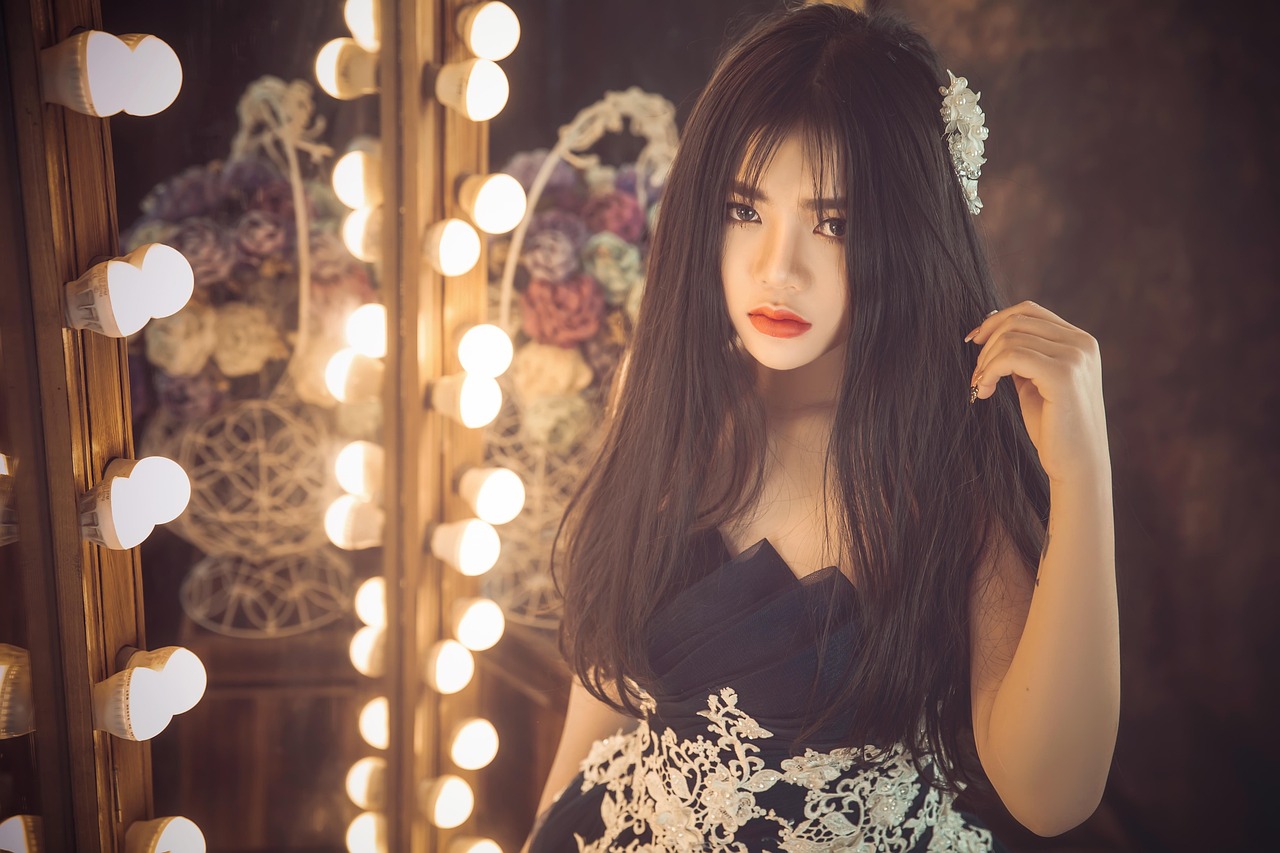 盧青演員，熒屏上的璀璨之星