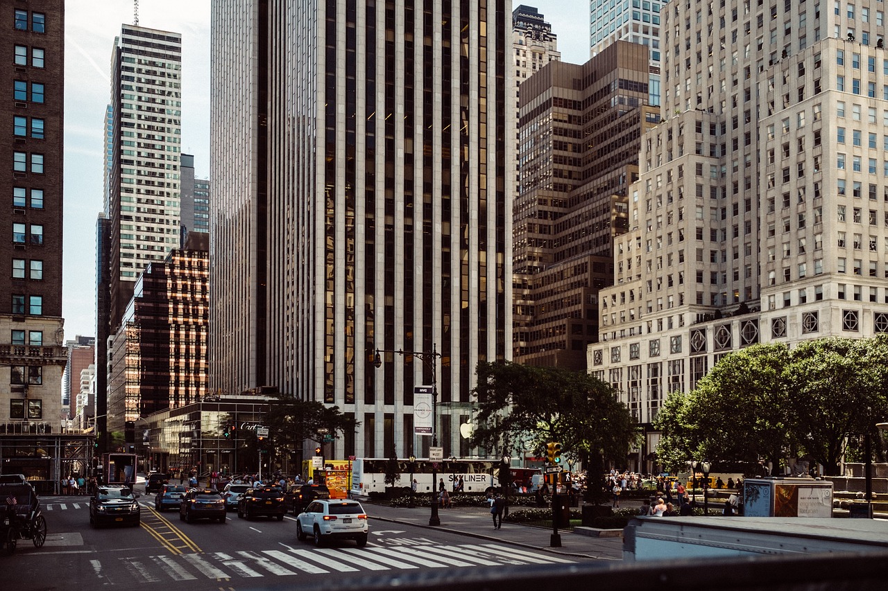 一汽轎車股票行情解析與深度探討