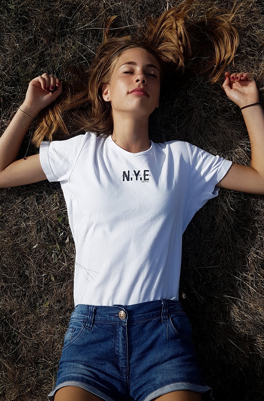 轉(zhuǎn)角遇到愛(ài)演員表及角色深度解析概覽